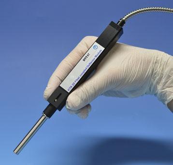 Rigid endoscope incorporating KTN optical scanner